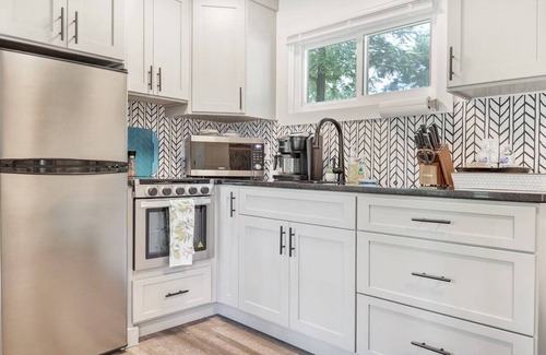 Greenville House | The Chestnut 2 BR Tiny House on the Saluda River