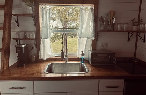 Fellowship Cottage | The Chicken Coop at the Barn at Fly Away Farm