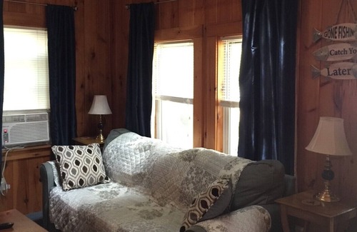 Windham Cottage | The Ciderhouse, our sweet cottage on the shores of Sebago.