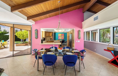 Palm Springs House | The Clipper Club - Vibrant Palm Springs Luxury Retreat
