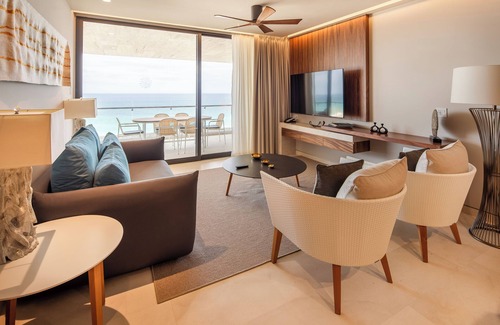 San Jose del Cabo Resort | The Club at Solaz, Luxury Villas Official Listing - Two Bedroom Villa Ocean View