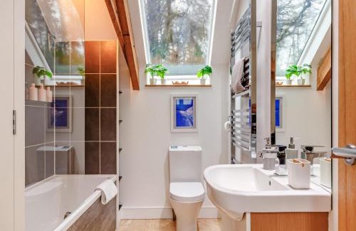 Harberton House | The Coach House
