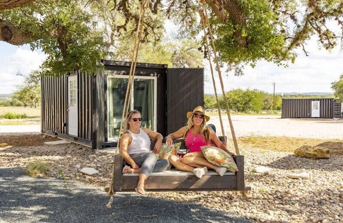 Johnson City House | The Container Retreat @ 290 Wine Trail #9