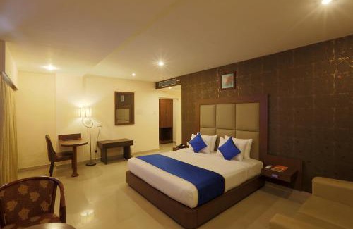 Paltan Bazaar Hotel | The Contour Hotel