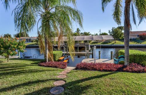 Caloosahatchee House | The Coral House