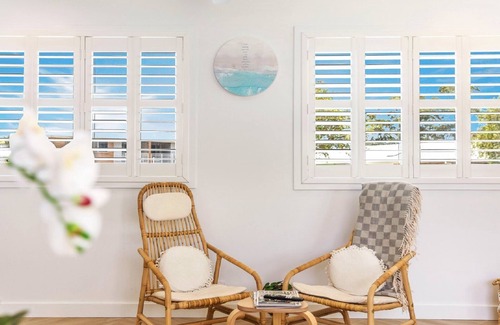Booker Bay House | The Corner Beachie @ Booker Bay