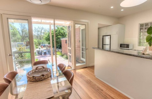 Deakin House | The Cortile - Hidden luxurious gem in the Port of Echuca -