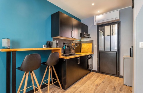 Saint-Martin-du-Littoral Apartment | The Cosy Studio, ideal for professionals or couples, close to the beach