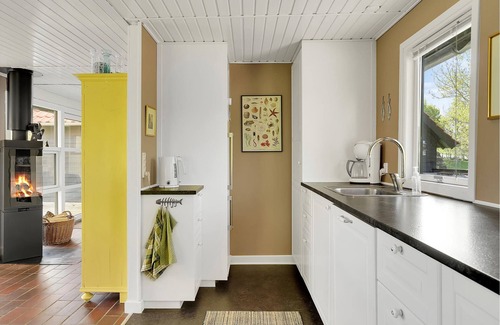 Vedelshave House | The cottage is located in the beautiful recreational cottage area of Båring.