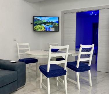 Formia House | The Cove 1.3km from beach