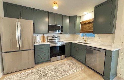 Jupiter Farms House | The Cozy Coaststead in Quiet Equestrian Neighborhood in Jupiter Close to Beach