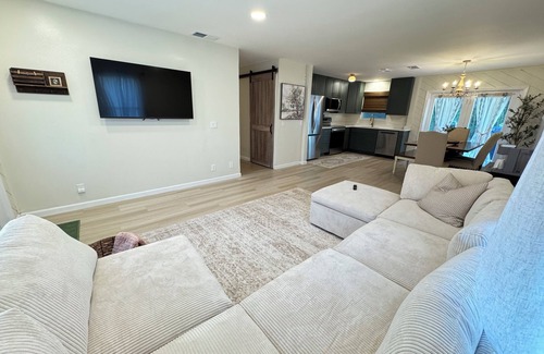 Jupiter Farms House | The Cozy Coaststead in Quiet Equestrian Neighborhood in Jupiter Close to Beach