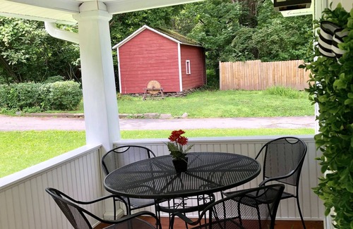 Palenville House | The Cozycraftsman in the Catskills with Hot tub