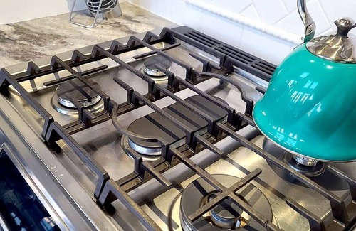 Marble Cabin | The Cozzi Lodge, a mountain retreat with all the comforts of a modern chalet.