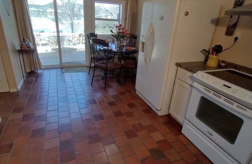 Palo Pinto House | 🎣 The Crappie House — Lakefront Getaway on Lake Palo Pinto by Reel Life Rentals