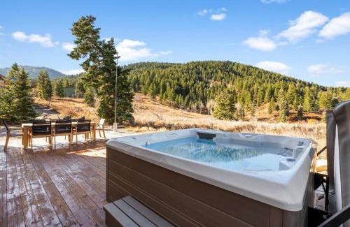 Summit Park House | The Crestview Cabin Hot Tub & Alpine Views