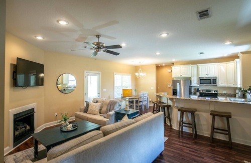 Oxford House | The Cross Creek, Discounted rate for LSU game day!