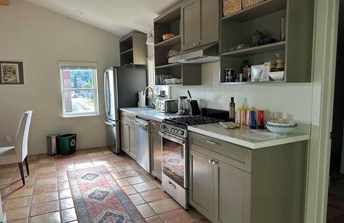 California Wine Country House | The Crows Nest at Dancing Crow Winery