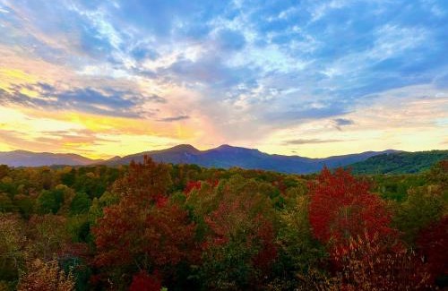 Lake Lure House | The Crows Nest