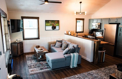 Rangeley House | THE DAM CAMP-Modern, cozy house minutes from downtown Rangeley & pet friendly 🐶