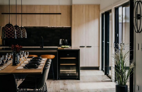 Hepburn House | The Deck - Hepburn Springs Daylesford