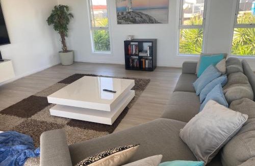 Port Victoria House | The DeckHouse@PortVictoria