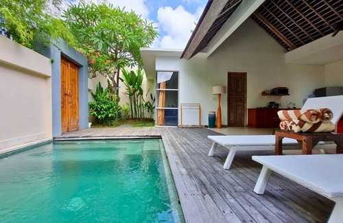 North Legian Villa | The Decks Bali