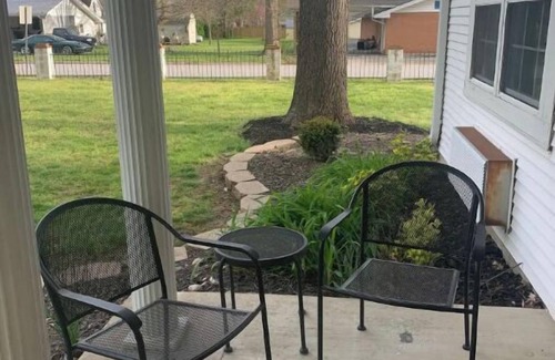 Marshfield Condo | The Dickey House, Garden Suite