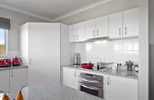 Wonnerup House | The Dunes *Pet Friendly* Sea Retreat Busselton