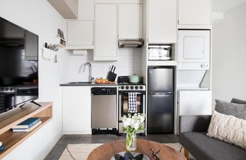 Virginia Highland Apartment | The Emerson Near PonceCityMarket