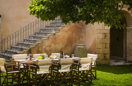 Sarlata House | The Estate - Casa Maravilosa