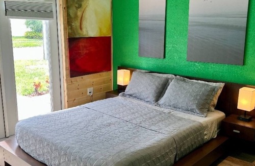Nichols Apartment | The Exclusive Tatman Evergreen Suitenn