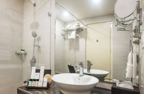 Yeshwanthpur Hotel | The Fern Residency Yeshwanthpur