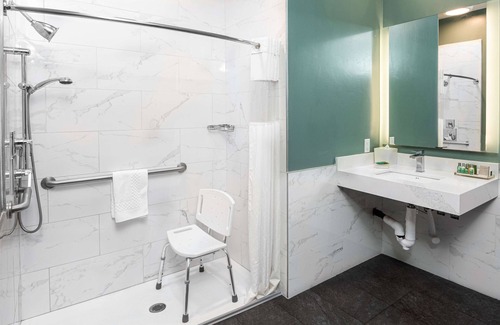 Townsite Hotel | The Fin Hotel, Tapestry Collection by Hilton