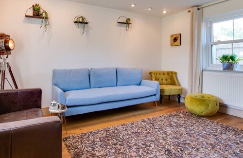 Horton House | The Forge in the beautiful Swansea