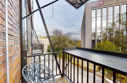 Hot Springs Hotel | The Gatsby Loft