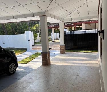 Divulapitiya House | The Grace Cottage - Negombo