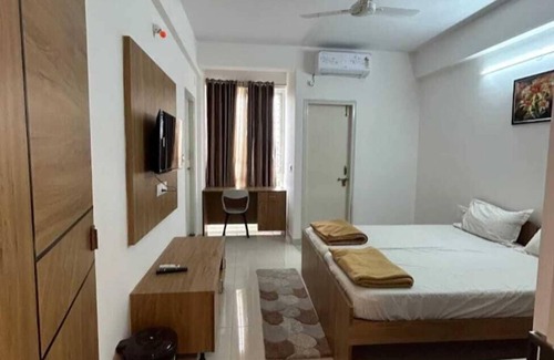 Devanahalli Hotel | The Grand Inn