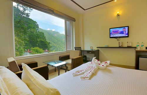 Dhunar Gaon Hotel | The Grand Shiva Resort & Spa