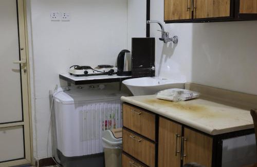 Medina Apartment | The Grand Valley Suite H