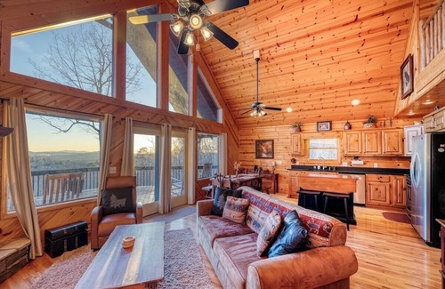 Murphy Cabin | The Great Escape Summ