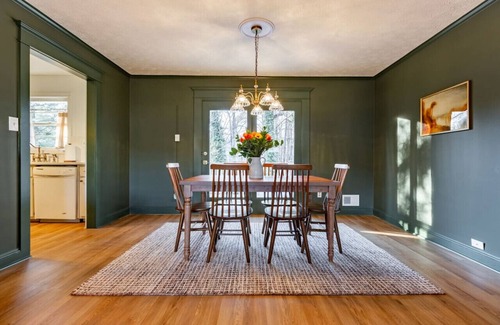 Tyrone House | The Green House - Central location PTC Trilith & Airport