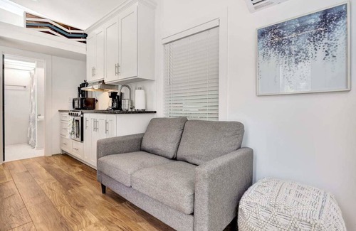 Greenville House | The Greenbrier Tiny House on The Saluda River