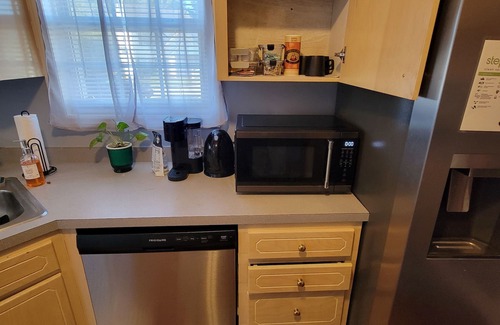 Clayton House | The Grove at Clayton 3-bedroom homes offer 1st floor Master bedrooms & King Beds