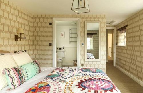 Salperton House | The Grove Escape