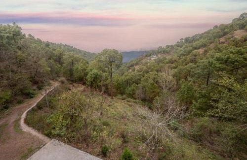 Kasauli Hotel | The Heritage Village Kasauli
