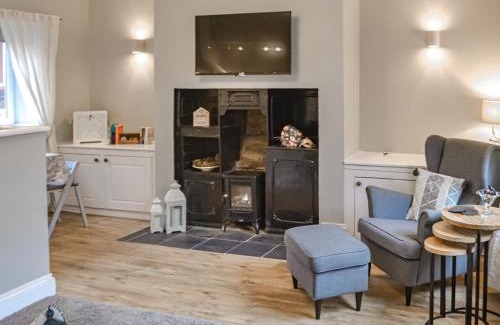Morpeth House | The Hidden Cottage