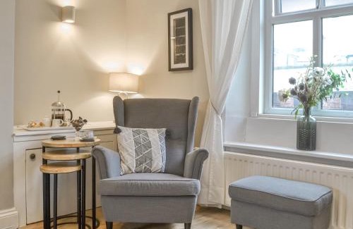 Morpeth House | The Hidden Cottage