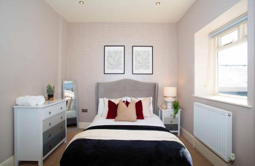 Harrogate City Centre Apartment | The Hidden Gem of Harrogate-Sleeps 6