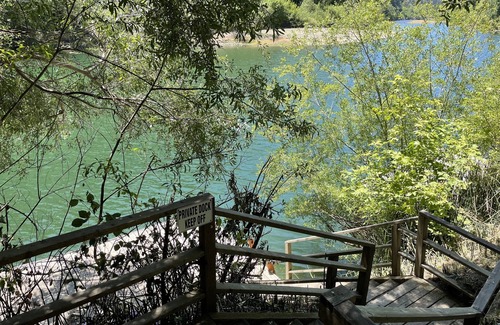 Guerneville Cabin | The Hideaway: 4 Bedroom Russian River FRONT Cabin in Guerneville w/PRIVATE DOCK
